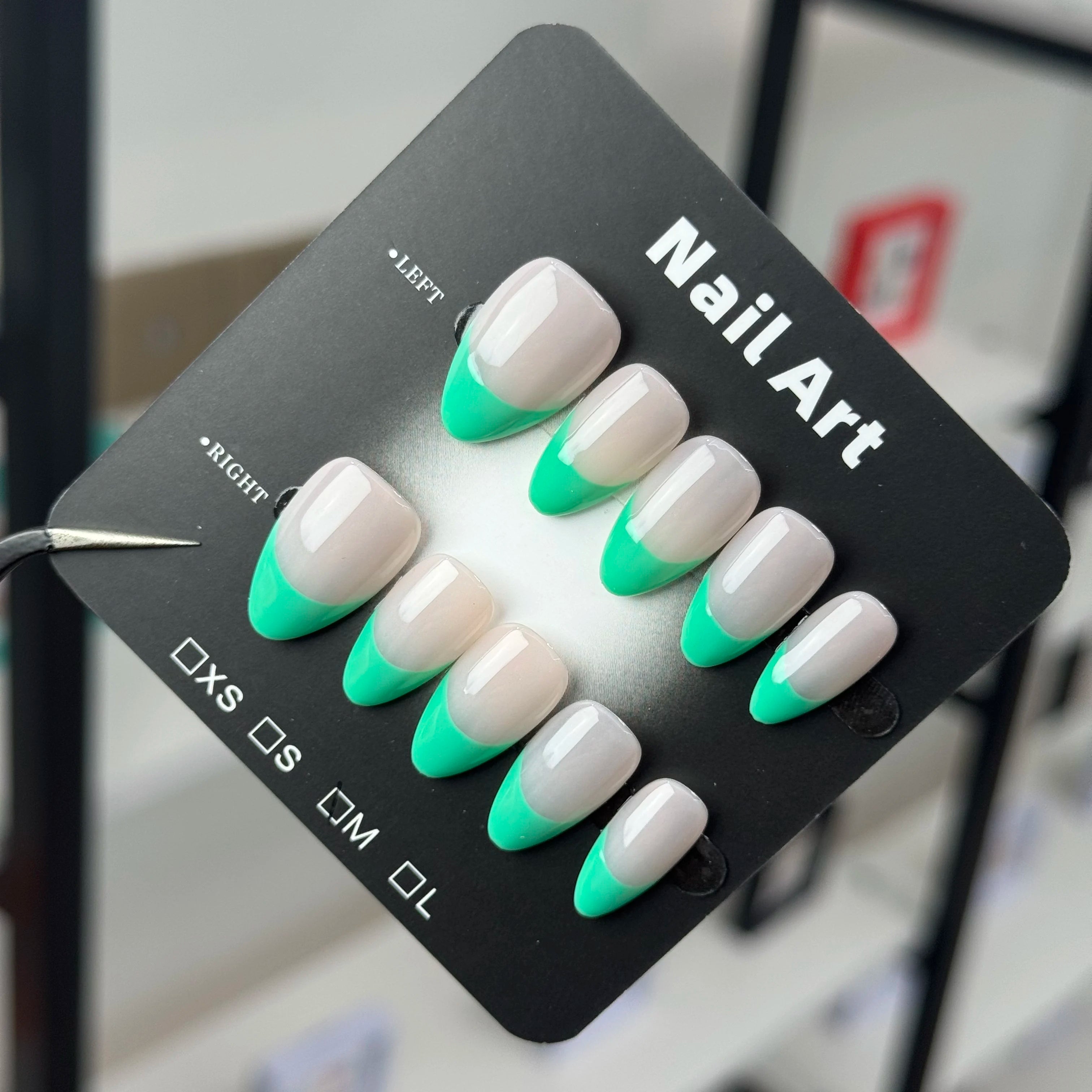 Easy-Apply Nail Art Press-On Nails – DDX-H036