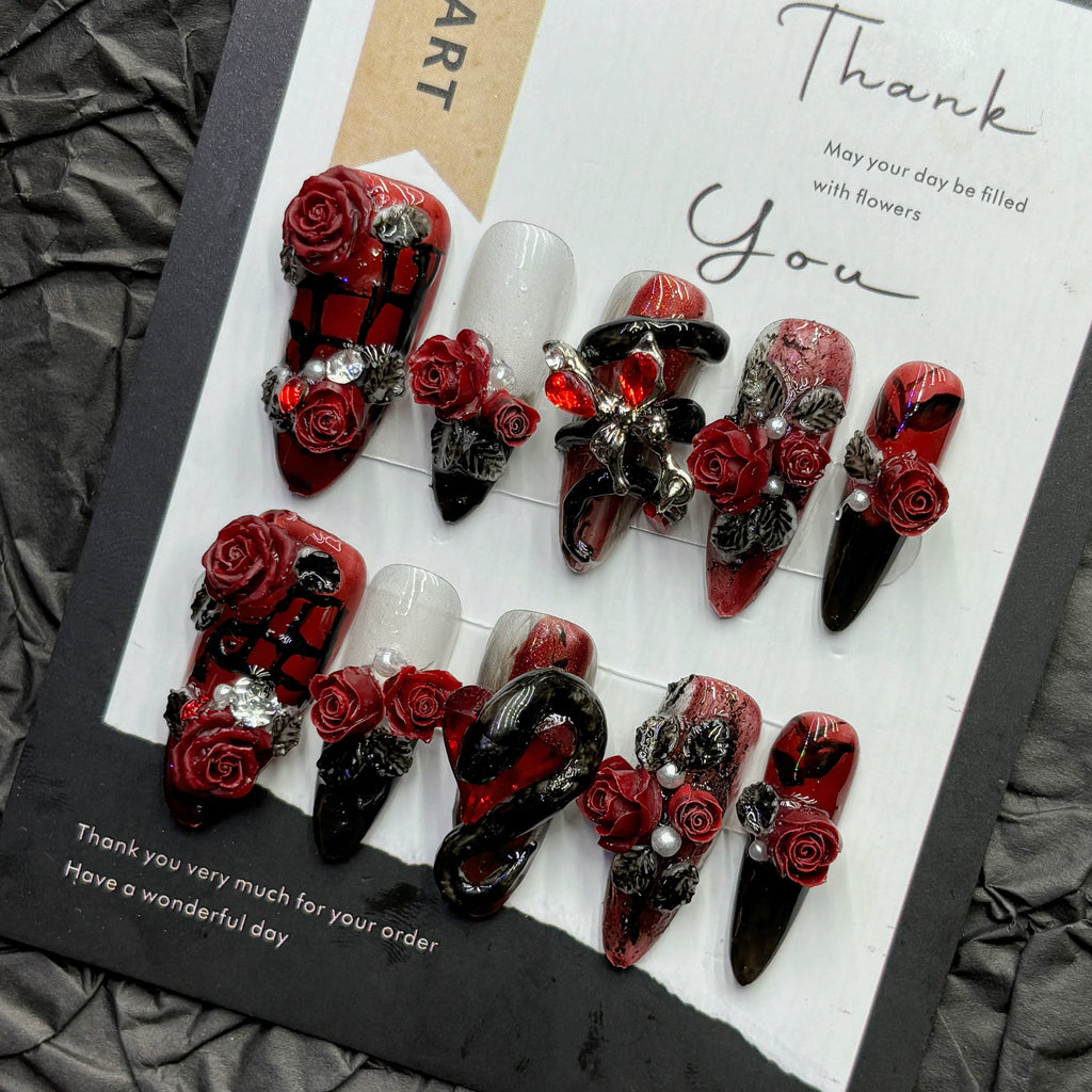 Dark handmade armor red three-dimensional snake heavy industry horror gothic wind 2026 new nail art engraved rose