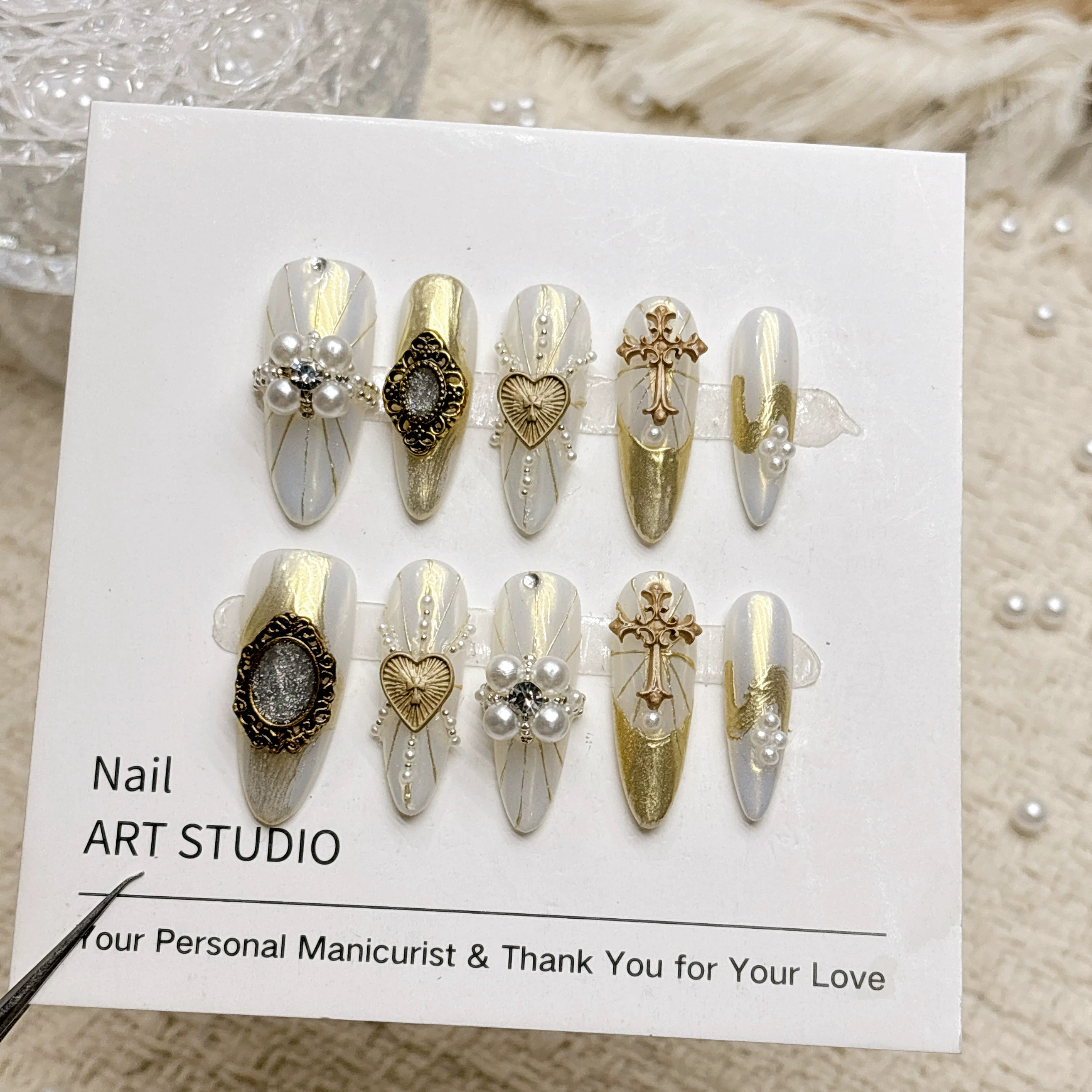 French gilt magic mirror powder handmade armor retro metal niche high-end wholesale medium and long pointed nail art