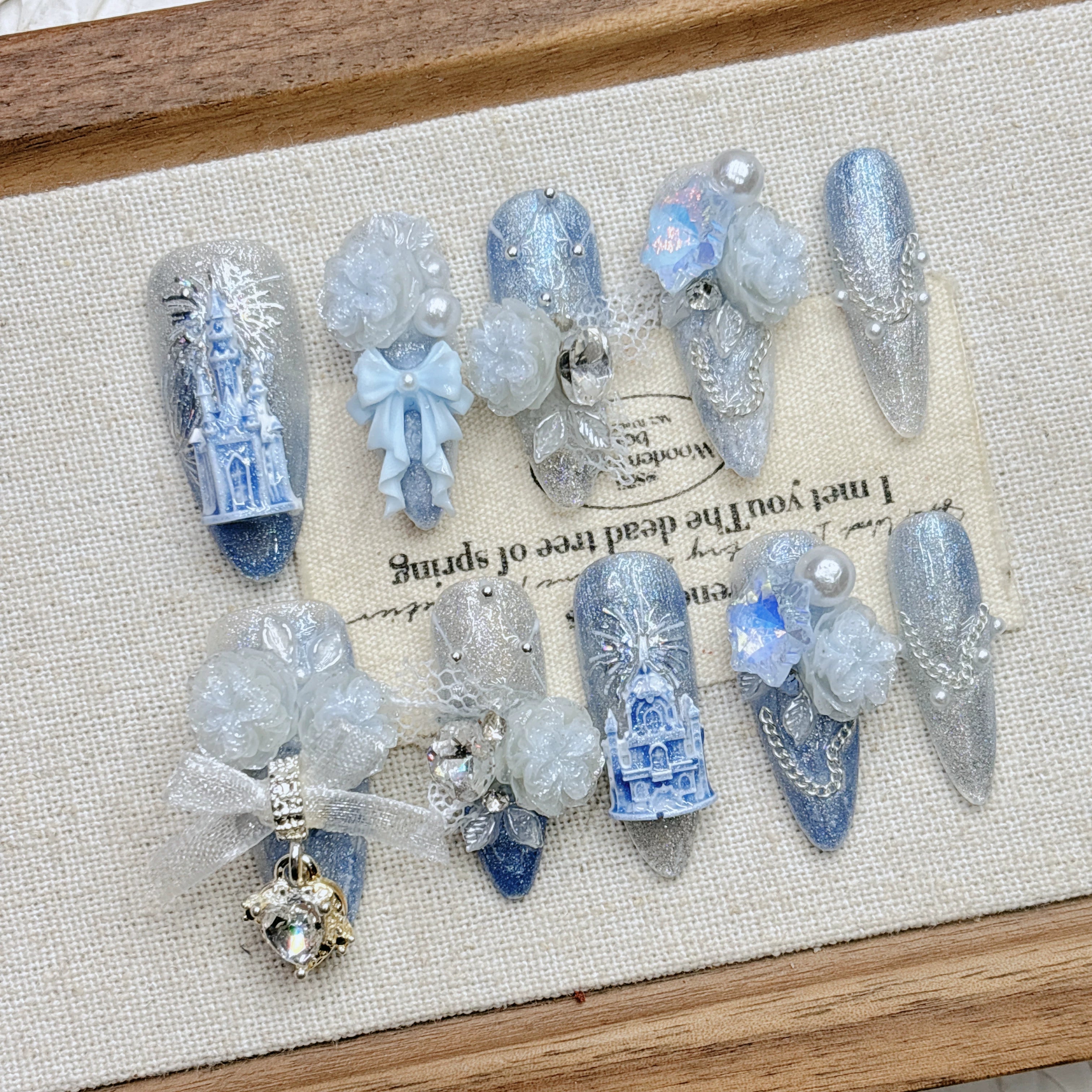 Blue Castle Autumn and Winter New Product Advanced Nail Art Heavy Industry White Pure Handmade Wearing Nail 2026 New Year Medium and Long