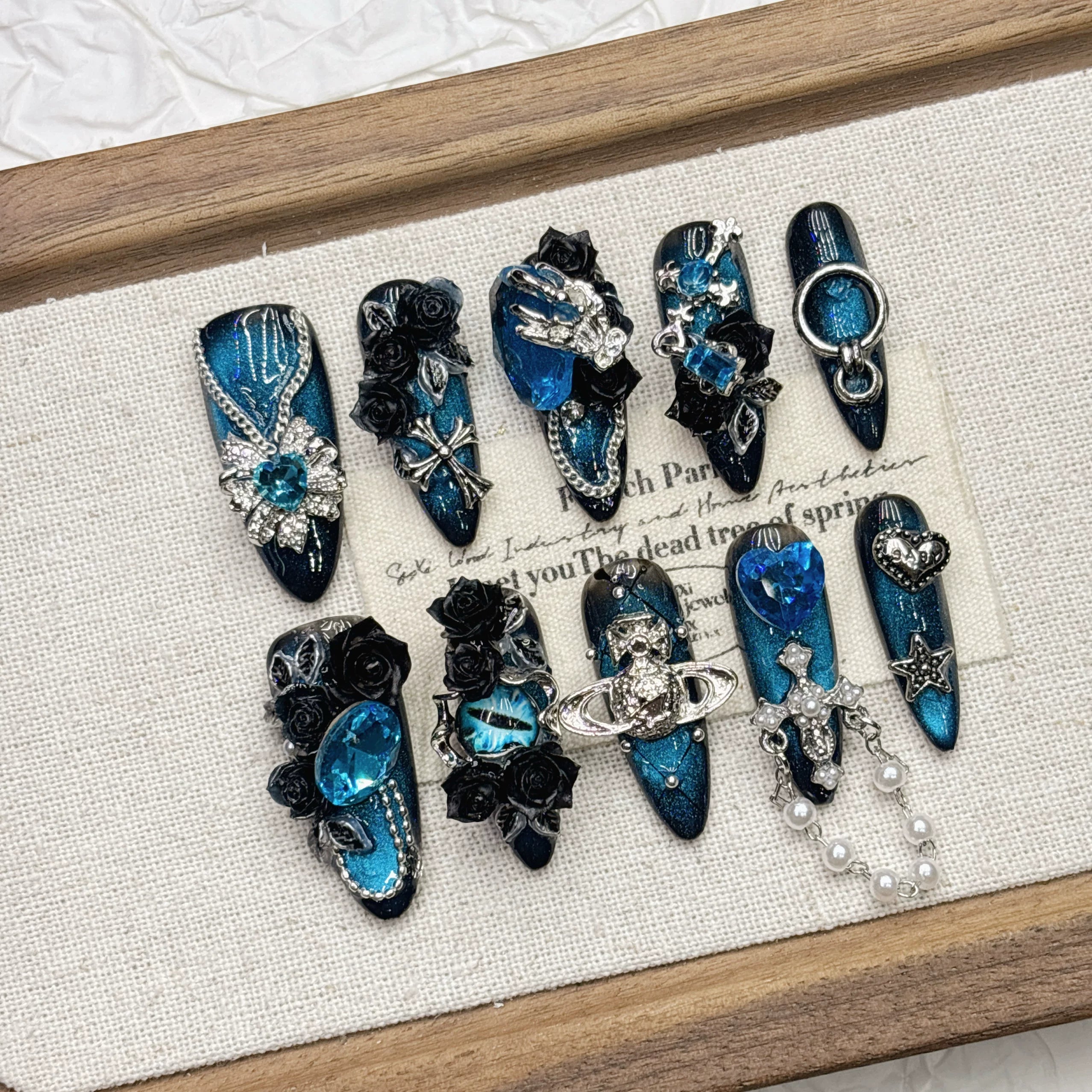 Blue Frozen Tassel Pure Handmade Nail Wear Cat's Eye Full Diamond Nail Art Heavy Industry 2026 New Medium and Long