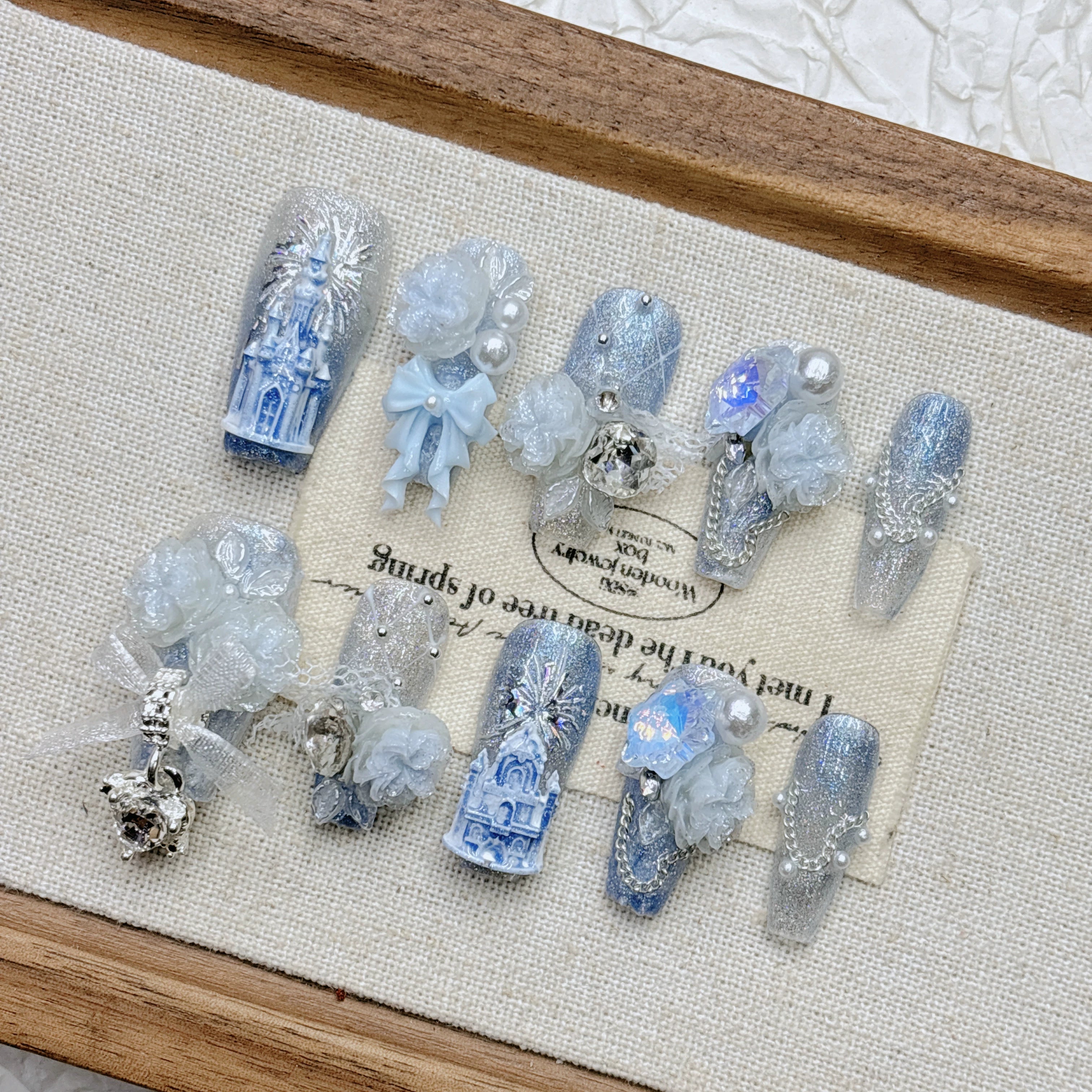 Blue Castle Autumn and Winter New Product Advanced Nail Art Heavy Industry White Pure Handmade Wearing Nail 2026 New Year Medium and Long