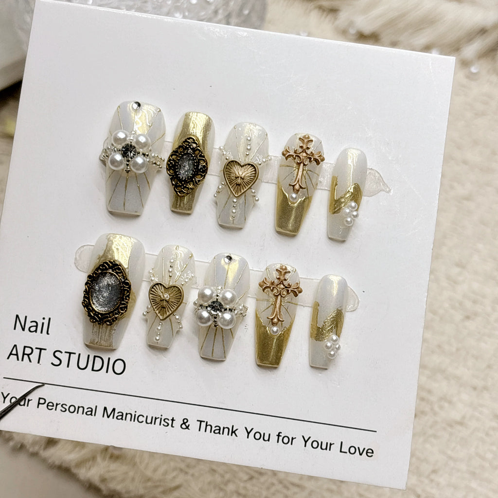 French gilt magic mirror powder handmade armor retro metal niche high-end wholesale medium and long pointed nail art