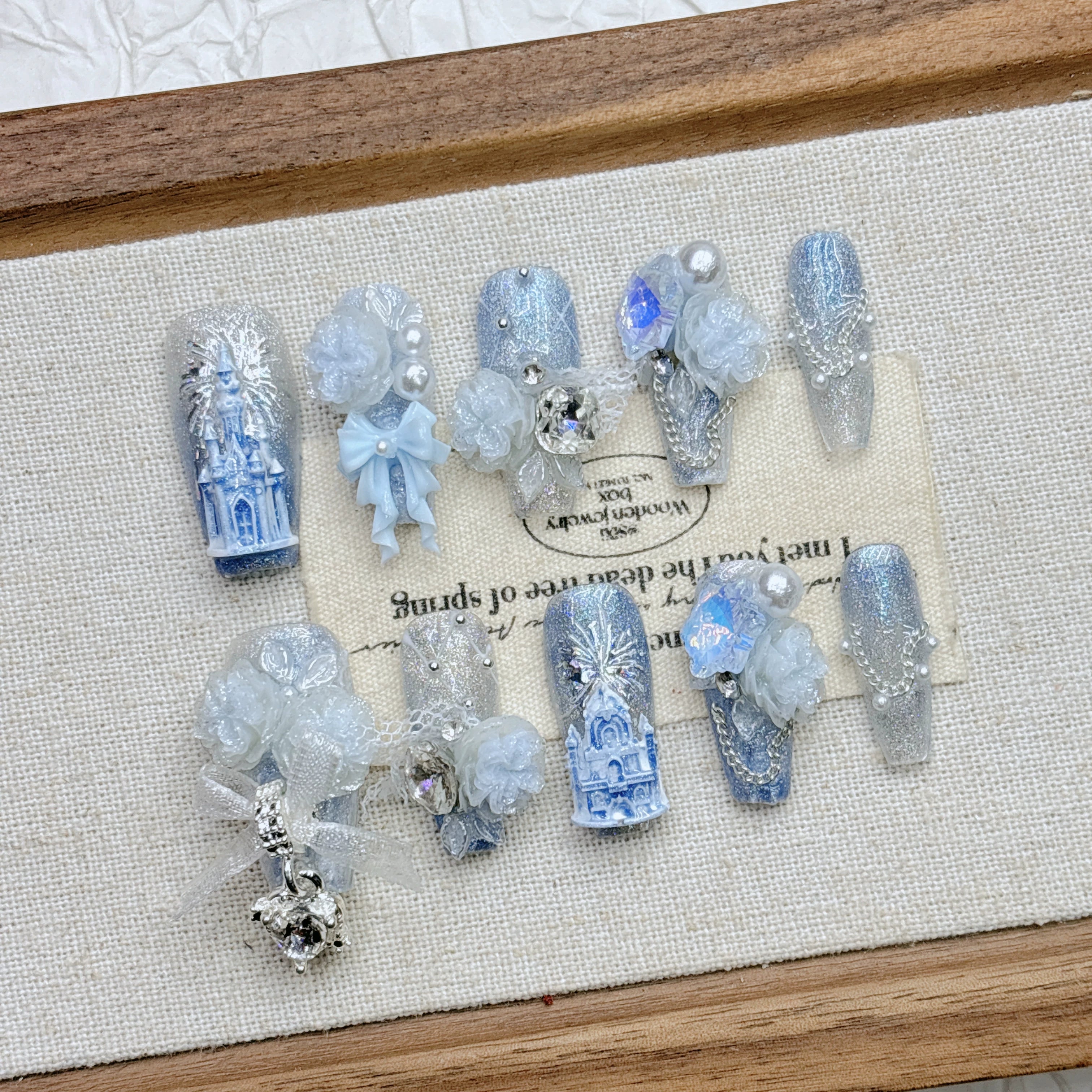 Blue Castle Autumn and Winter New Product Advanced Nail Art Heavy Industry White Pure Handmade Wearing Nail 2026 New Year Medium and Long